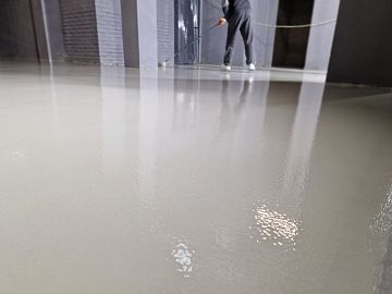 ДенсТоп ЭП 500 Ral 1013  в зоне парковок